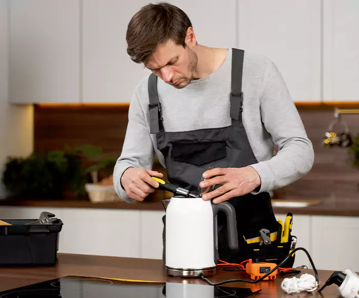 Skilled Blender Technicians: Your Small Appliance Repair Experts for Encinitas, CA